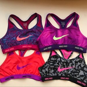 4 Nike Pro Sports Bras